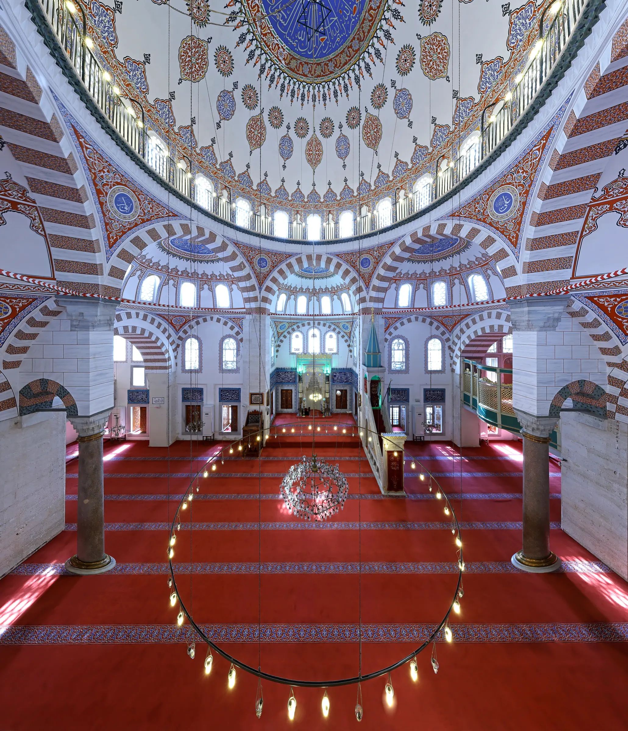 Valide-i Atik Camii, İstanbul